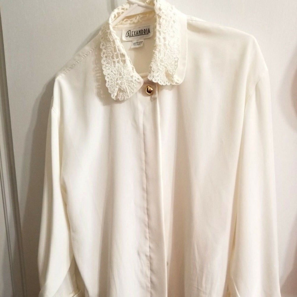 Alexandria Blouse Off White Lace Collar H12
